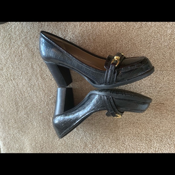 Bandolino Arguello black dress shoes/heels - Picture 2 of 5